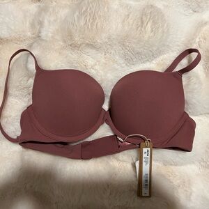 NWT SKIMS Fits Everybody Push Up Bra